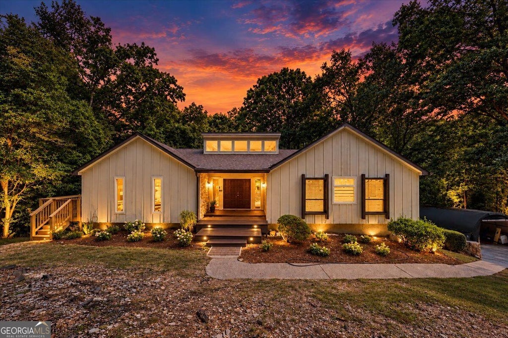 Photo of 575 Periwinkle Drive, Roswell, GA 30075 (MLS # 10870685)