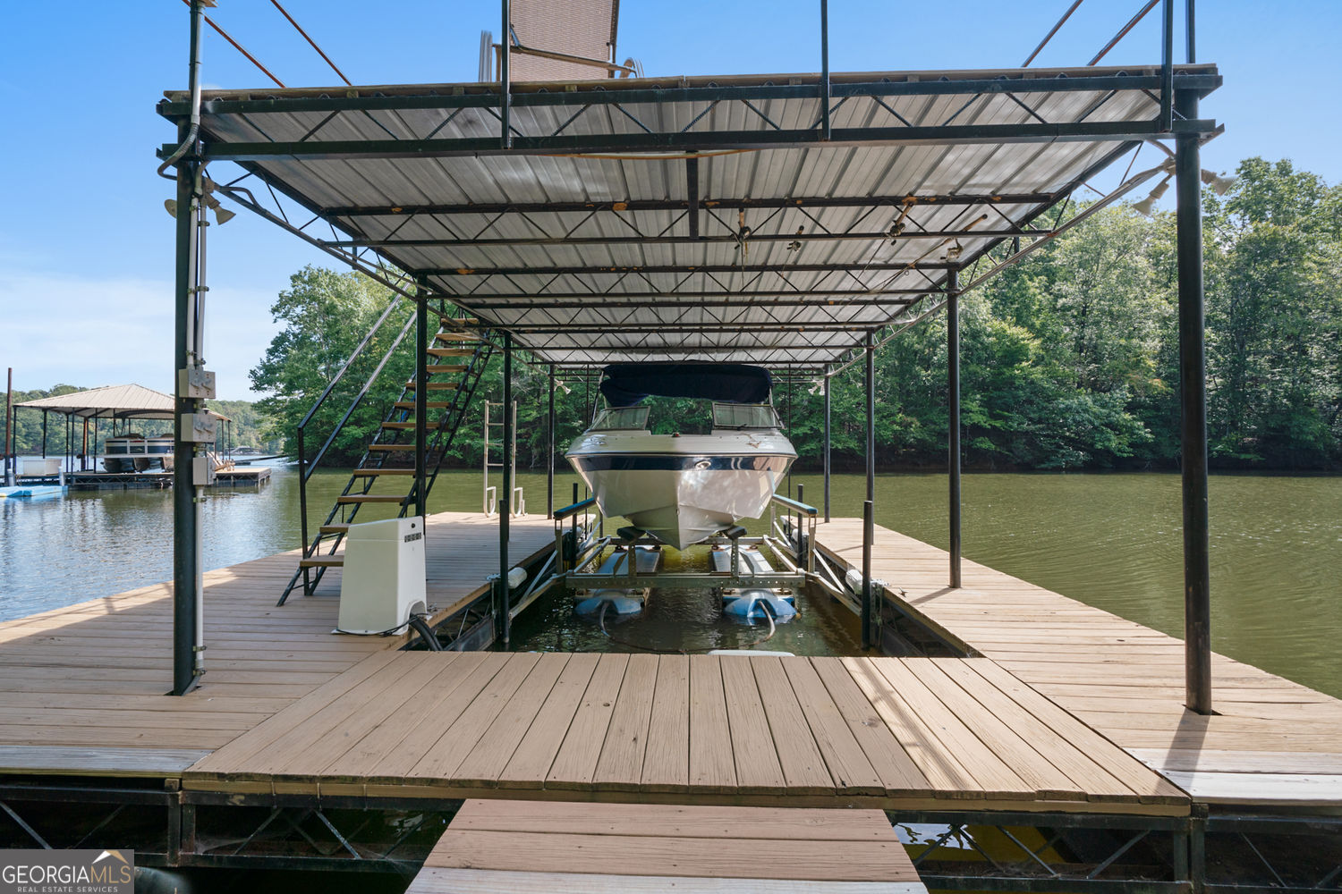 3864 Corinth DR