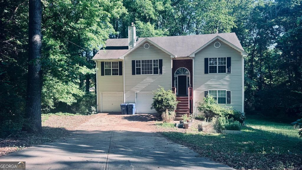 Photo of 353 Wildwood Court, Lawrenceville, GA 30046 (MLS # 10771341)