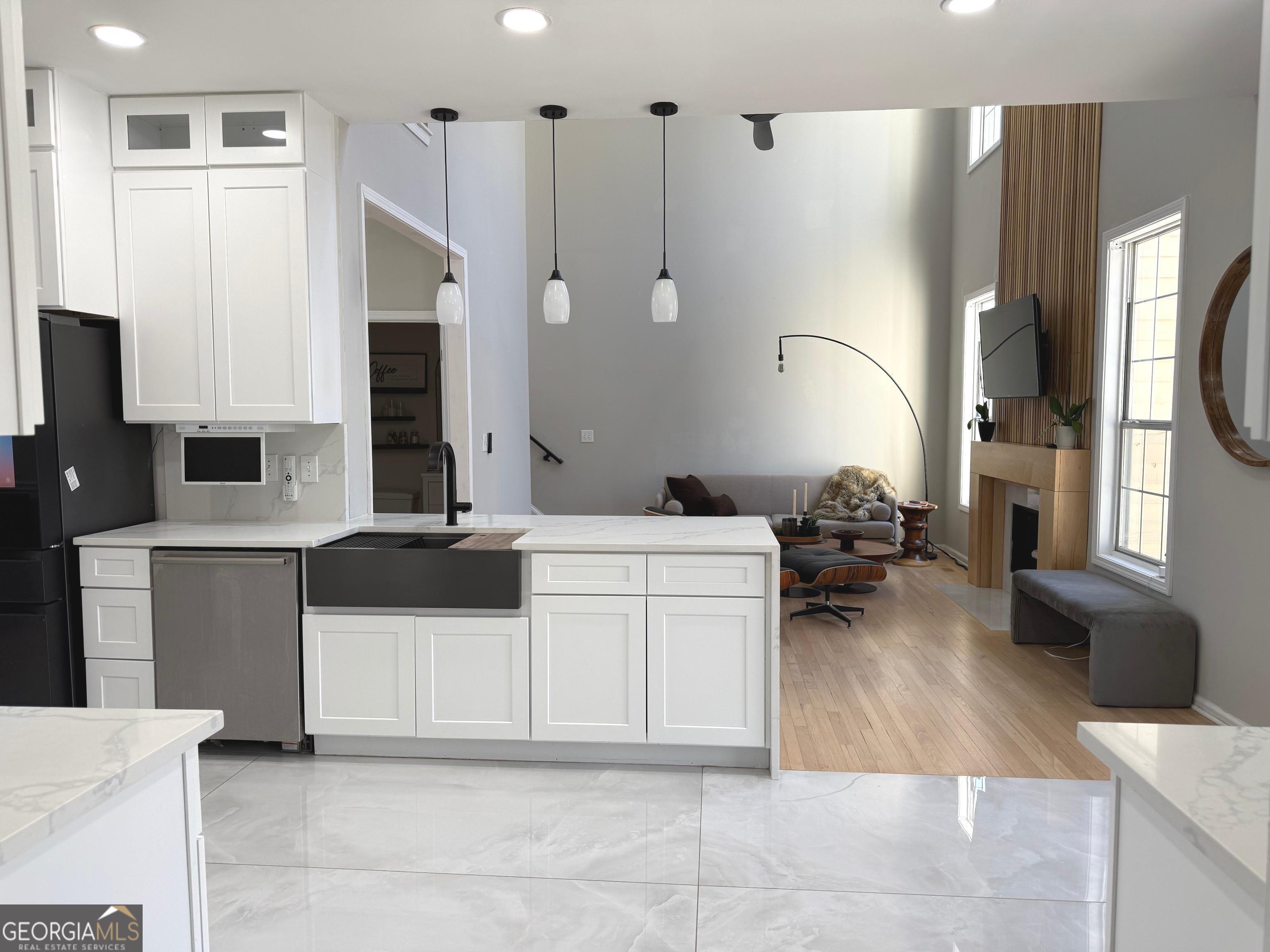 5652 Wandering Vine LN SE