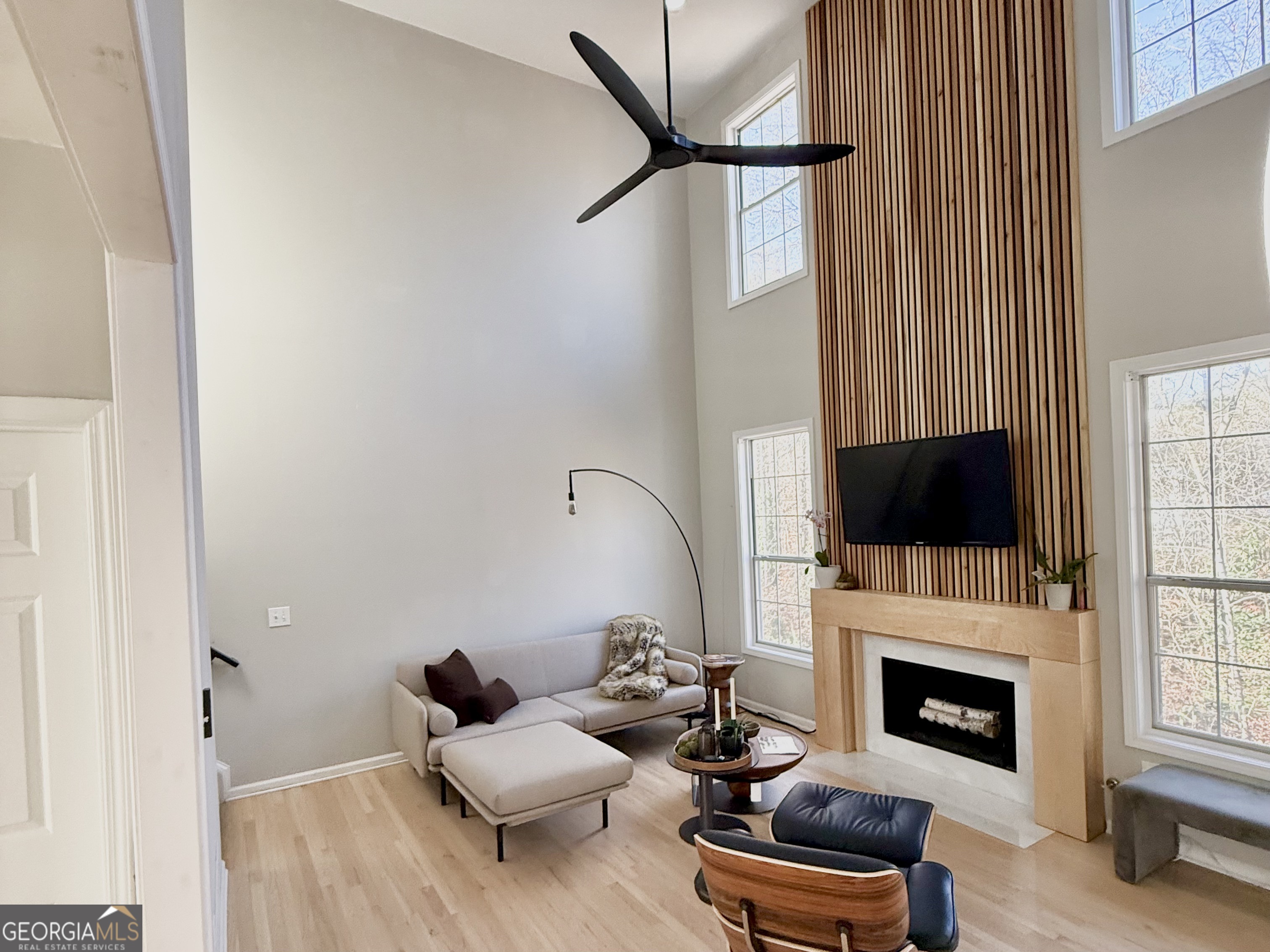 5652 Wandering Vine LN SE