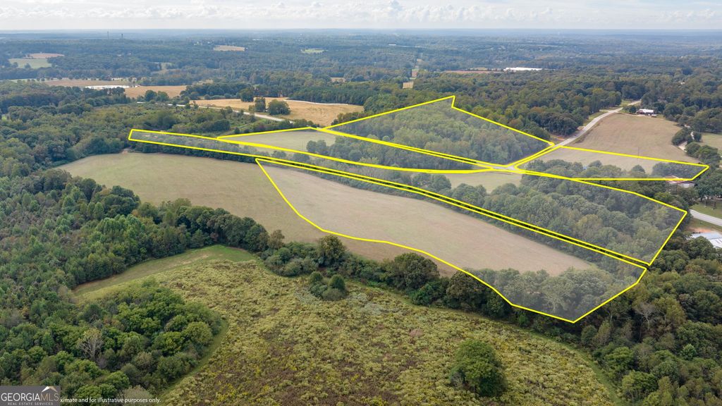 Photo of 120 Hunnicutt Circle, Canon, GA 30520 (MLS # 10671191)