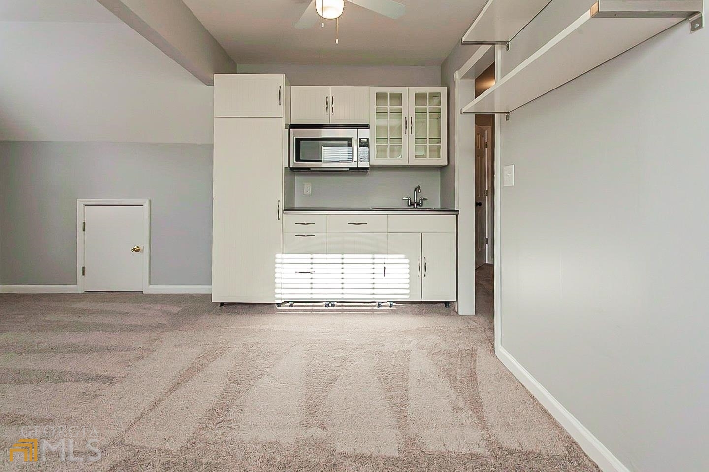REGENCY PARK - Residential