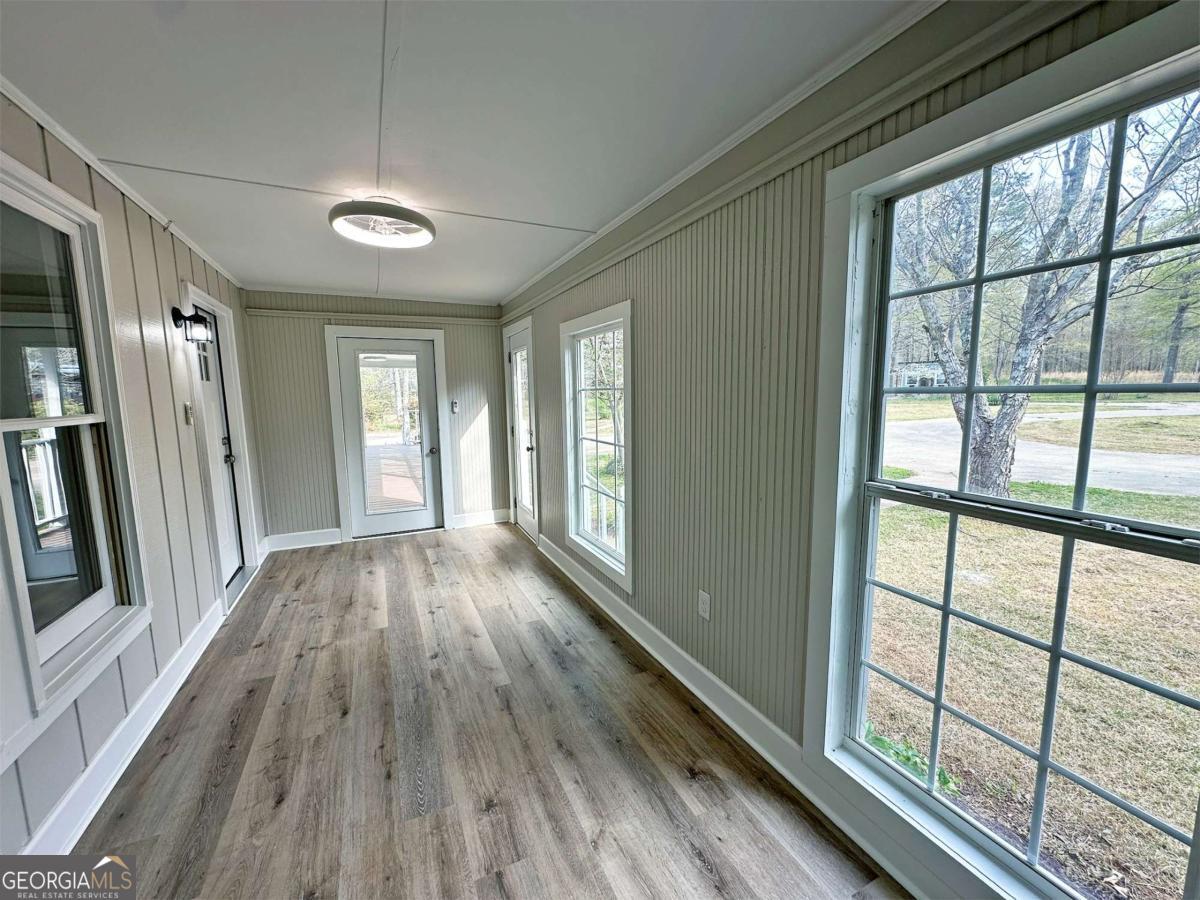 1104 Farm RD