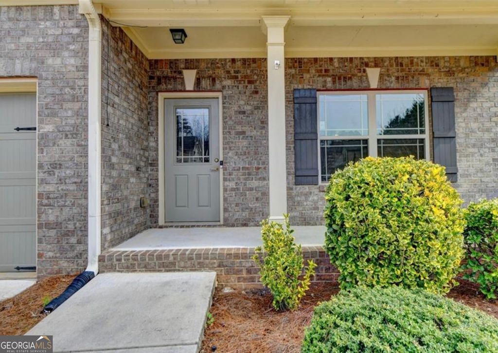 Photo of 1376 Castleberry Drive, Buford, GA 30518 (MLS # 10771963)