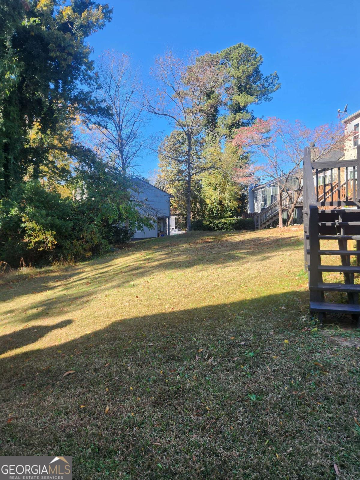 1279 Ridgecrest LN SE