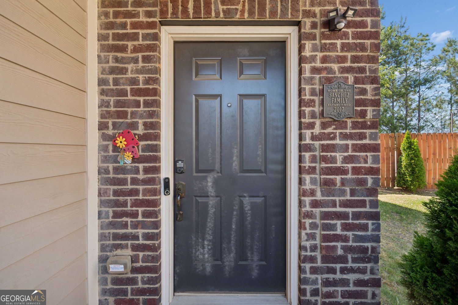 148 Leland LN