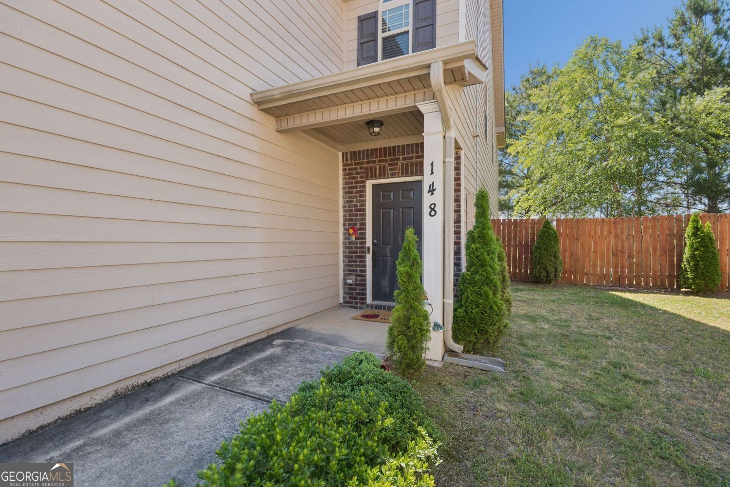 148 Leland LN