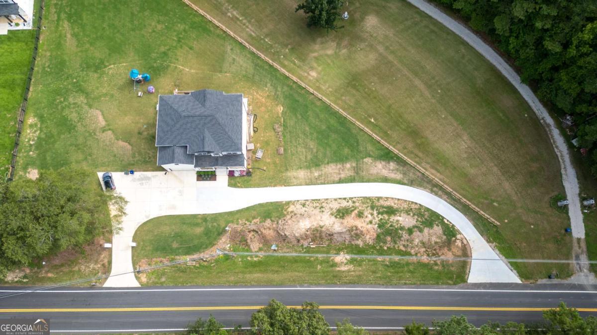 2910 Centerville Rosebud RD