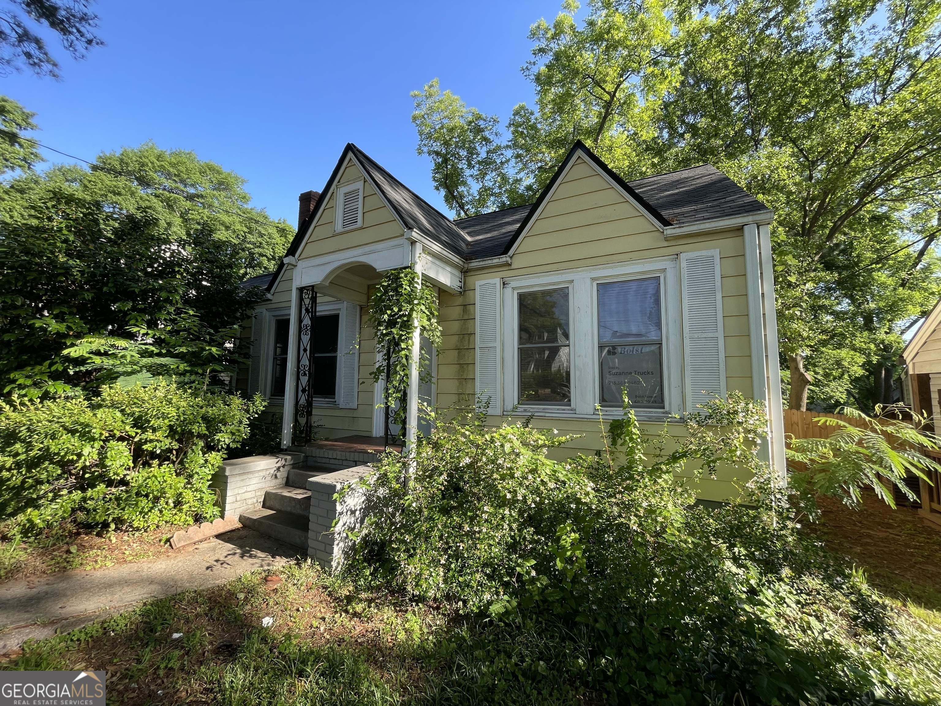 1238 Trenton
