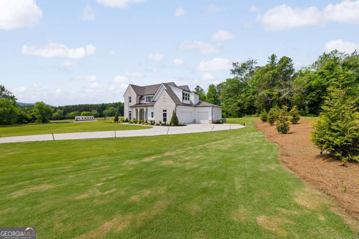 158 Palisade DR