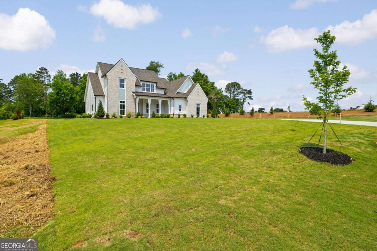 158 Palisade DR
