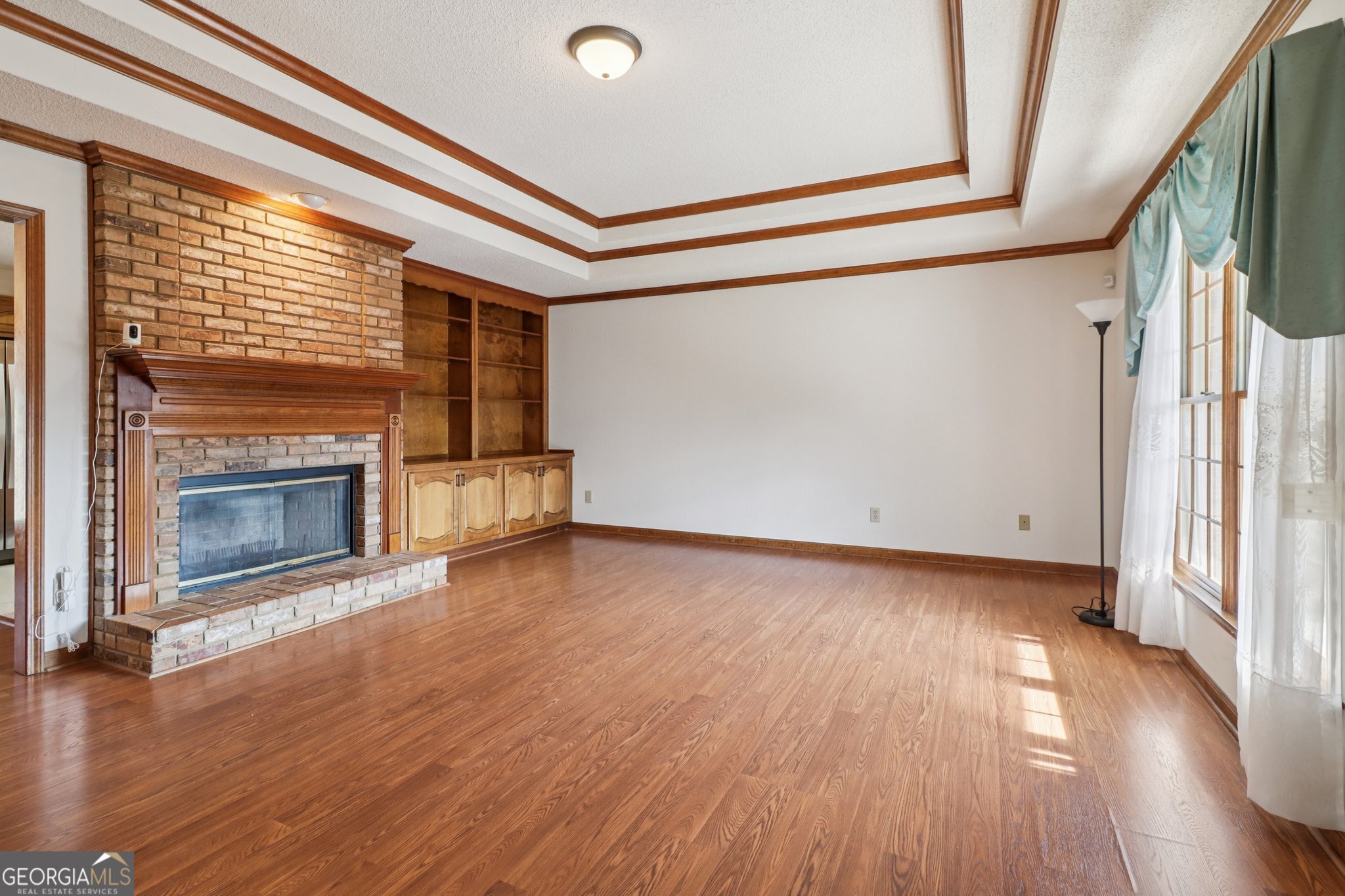 3180 NE Spring Lake DR