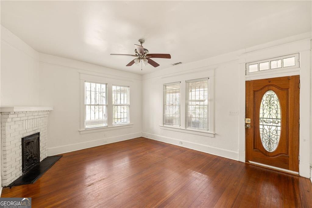 763 Joseph E Lowery BLVD SW