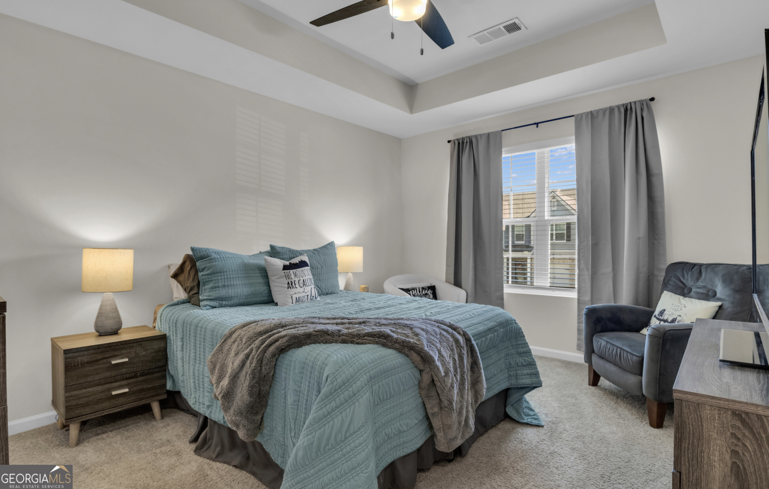 Newnan, Georgia 30263, United States, 3 Bedrooms Bedrooms, ,3 BathroomsBathrooms,Residential,Active,99289