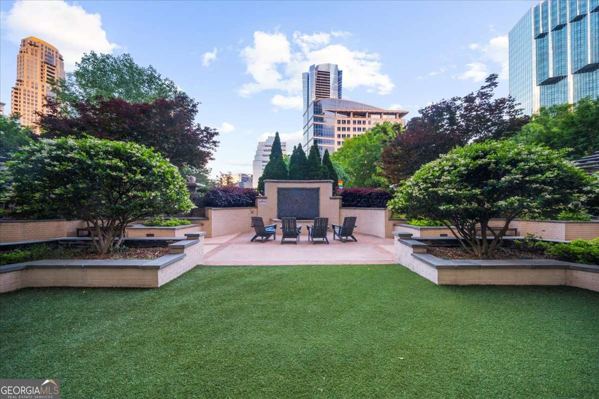 3334 Peachtree RD NE 608