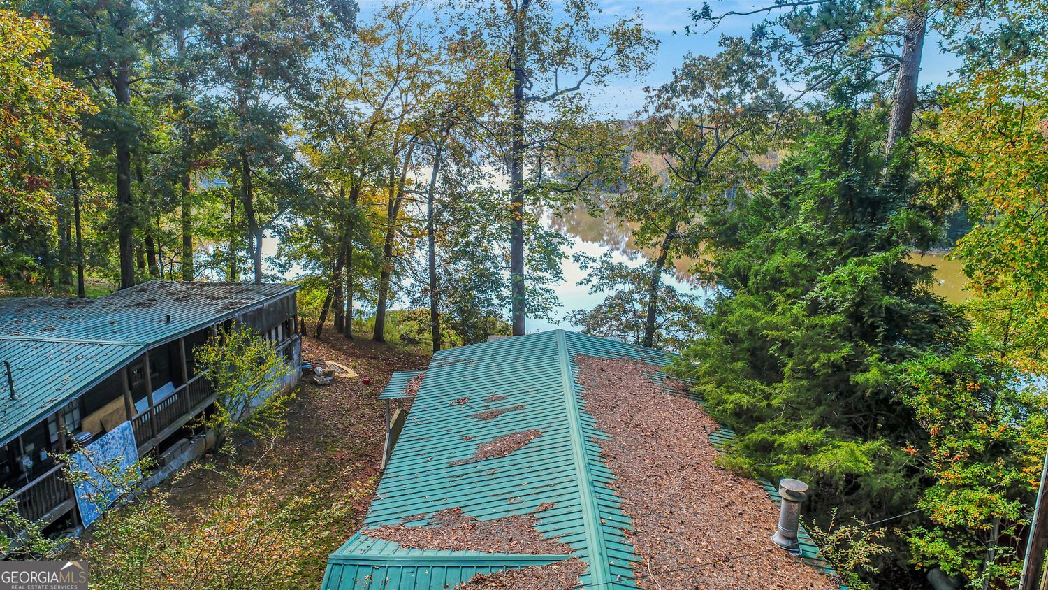 251 Weavers Lakefront RD