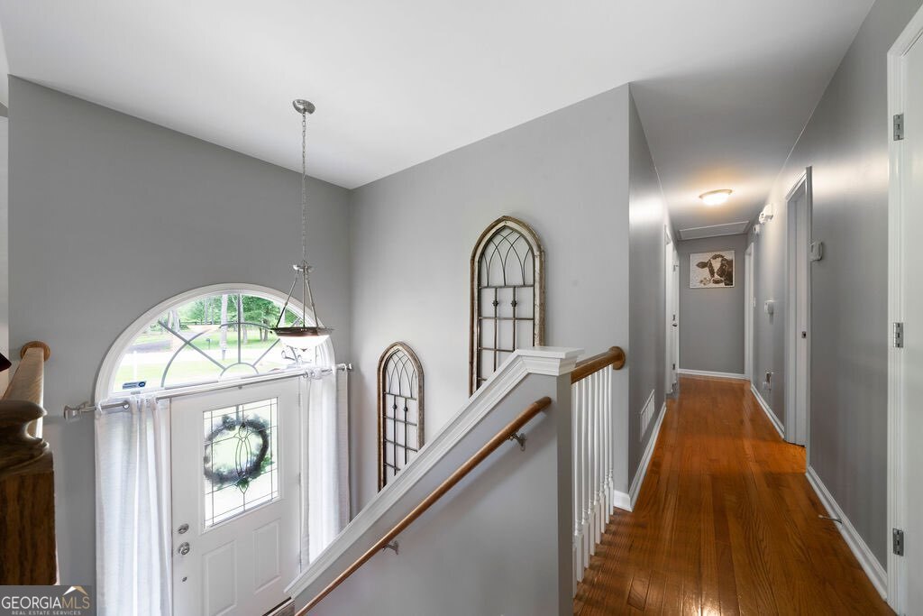 1394 Rainey RD