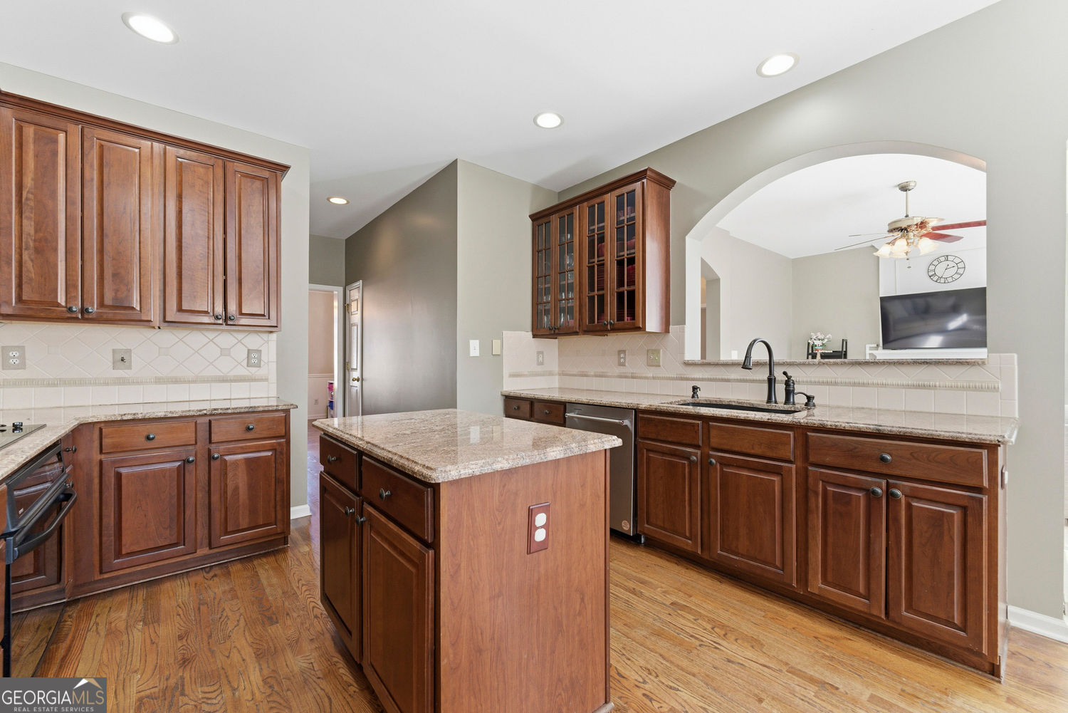 3071 Shelbourne TRCE