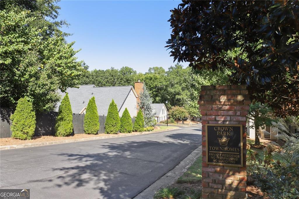 Crown Park - Residential