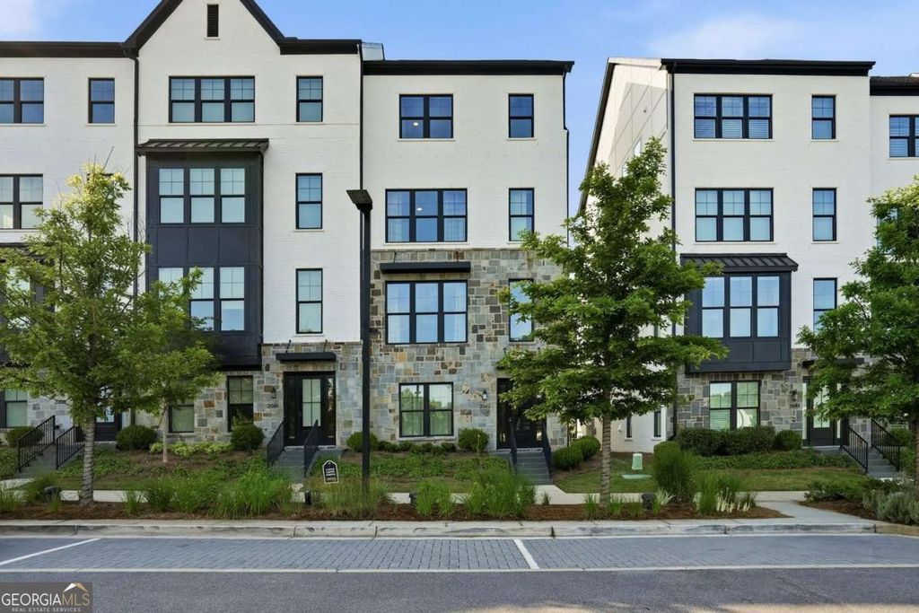 Photo of 2042 Juliette Avenue, Alpharetta, GA 30009 (MLS # 10770927)