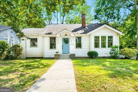 Photo of 654 Gillette Avenue SW, Atlanta, GA 30310 (MLS # 10842992)