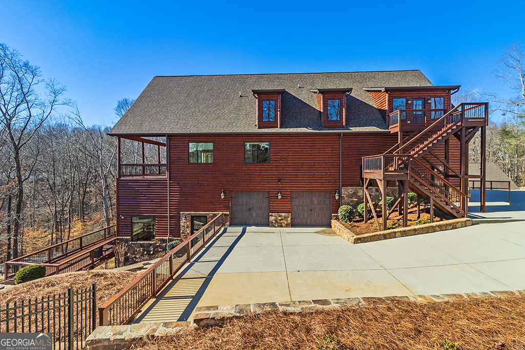 5735 Archer AVE