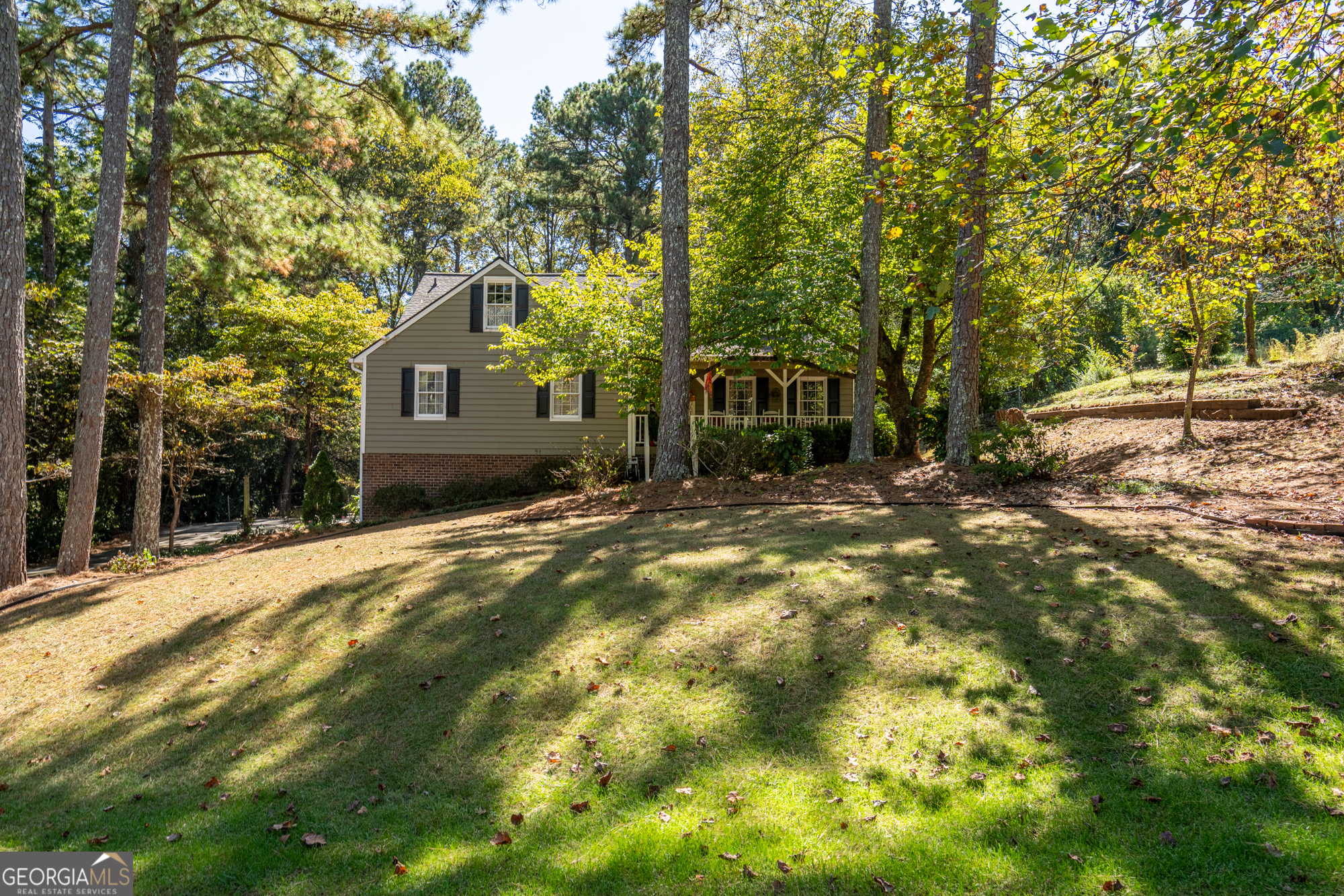 38 Coventry DR SE