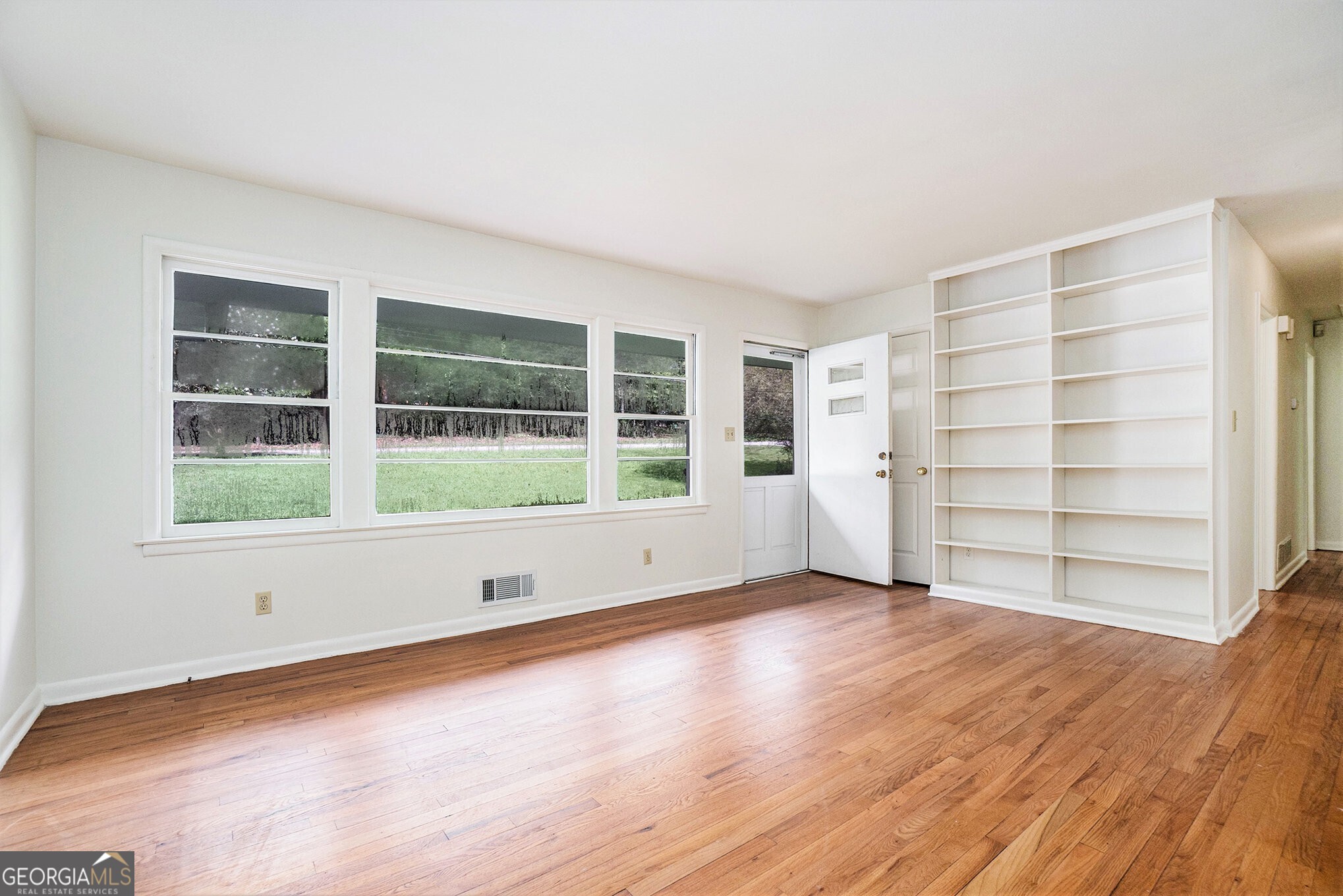 3073 Henderson Mill RD