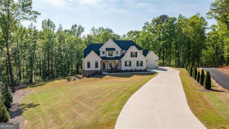 1738 Lullwater LN