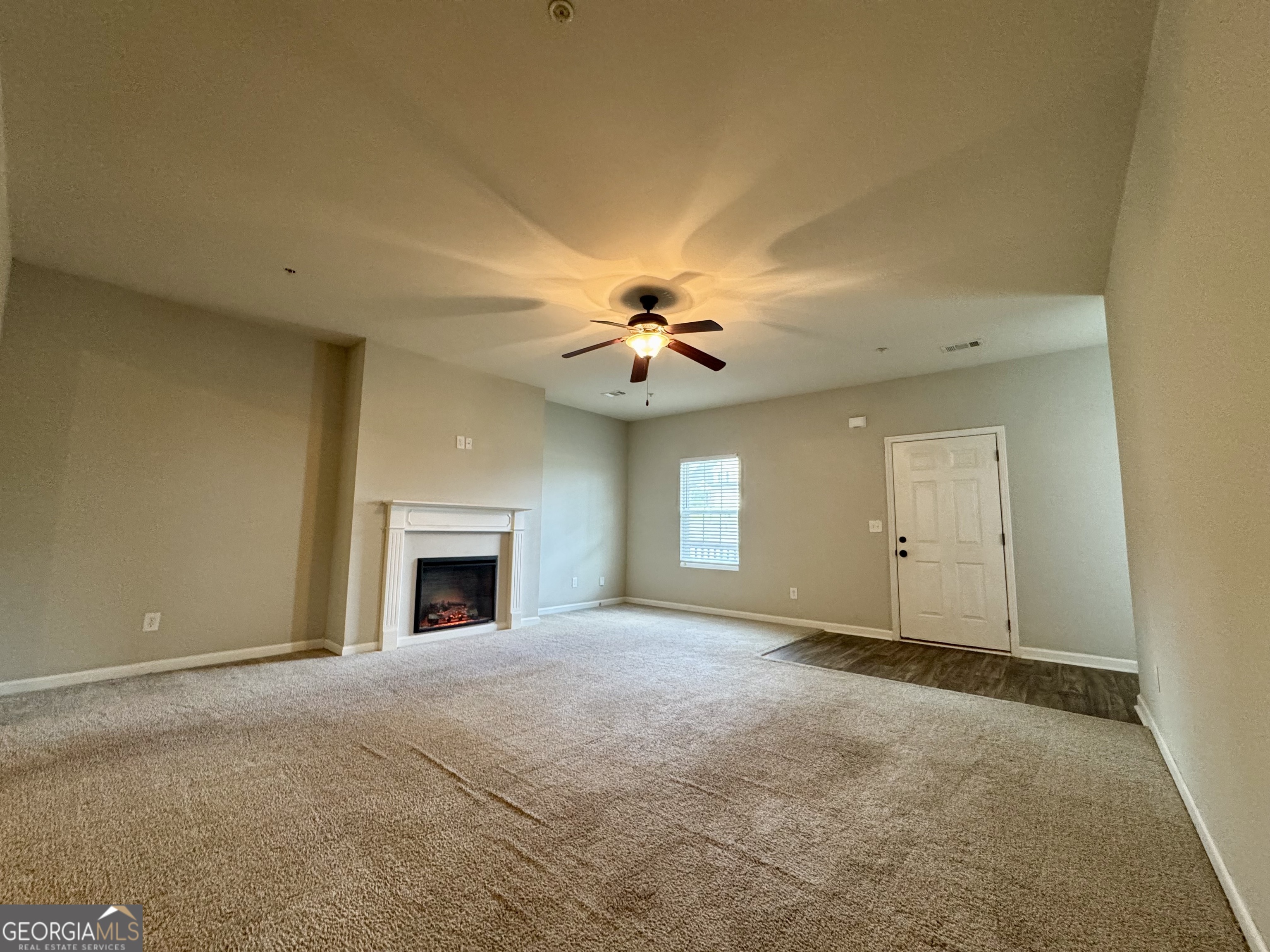 667 Carlton Pointe DR