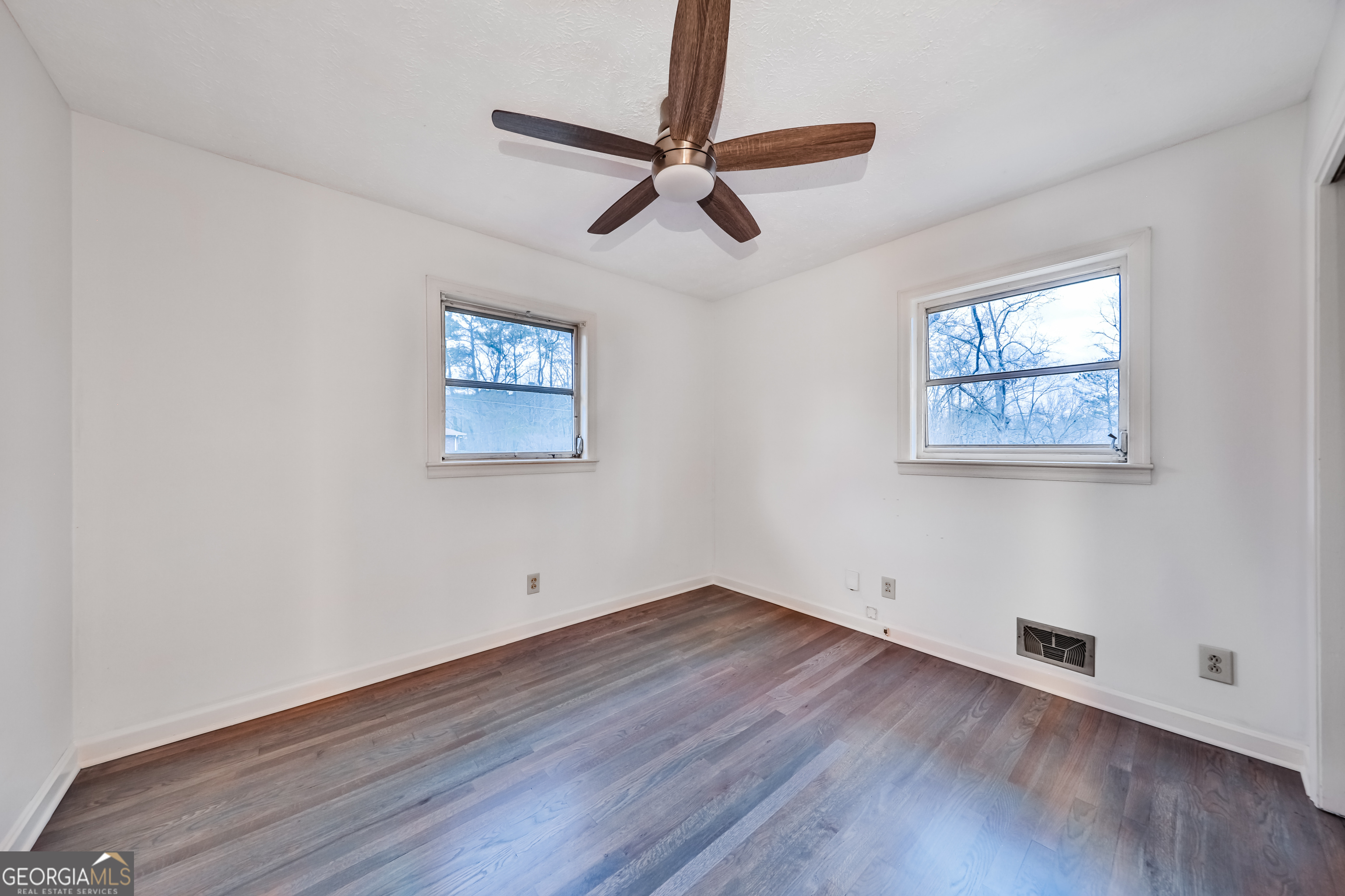 Harris Woods - Residential