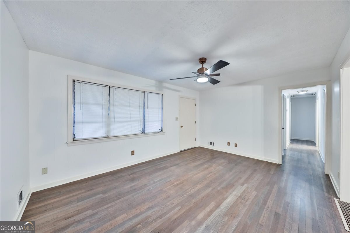 Harris Woods - Residential