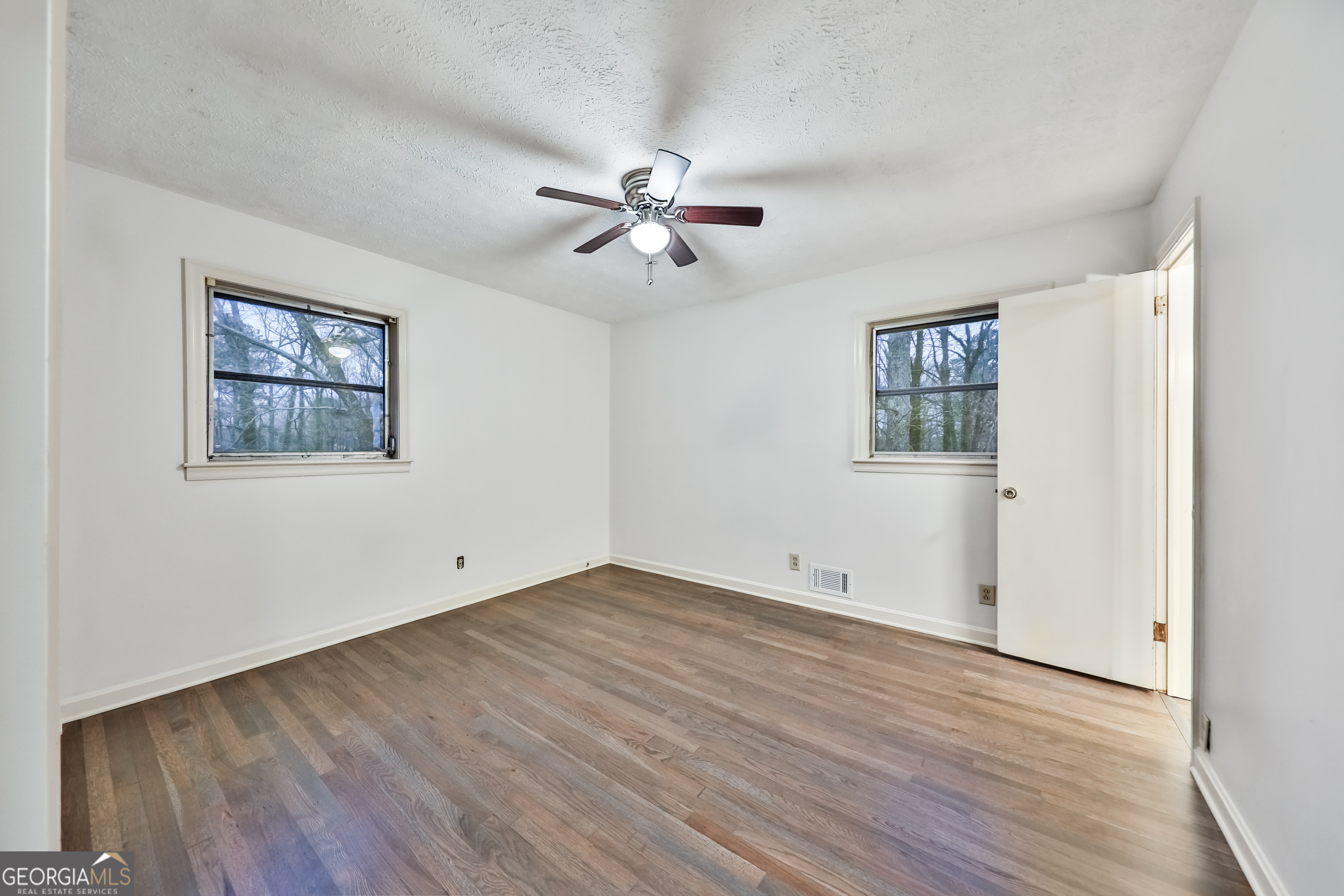 Harris Woods - Residential