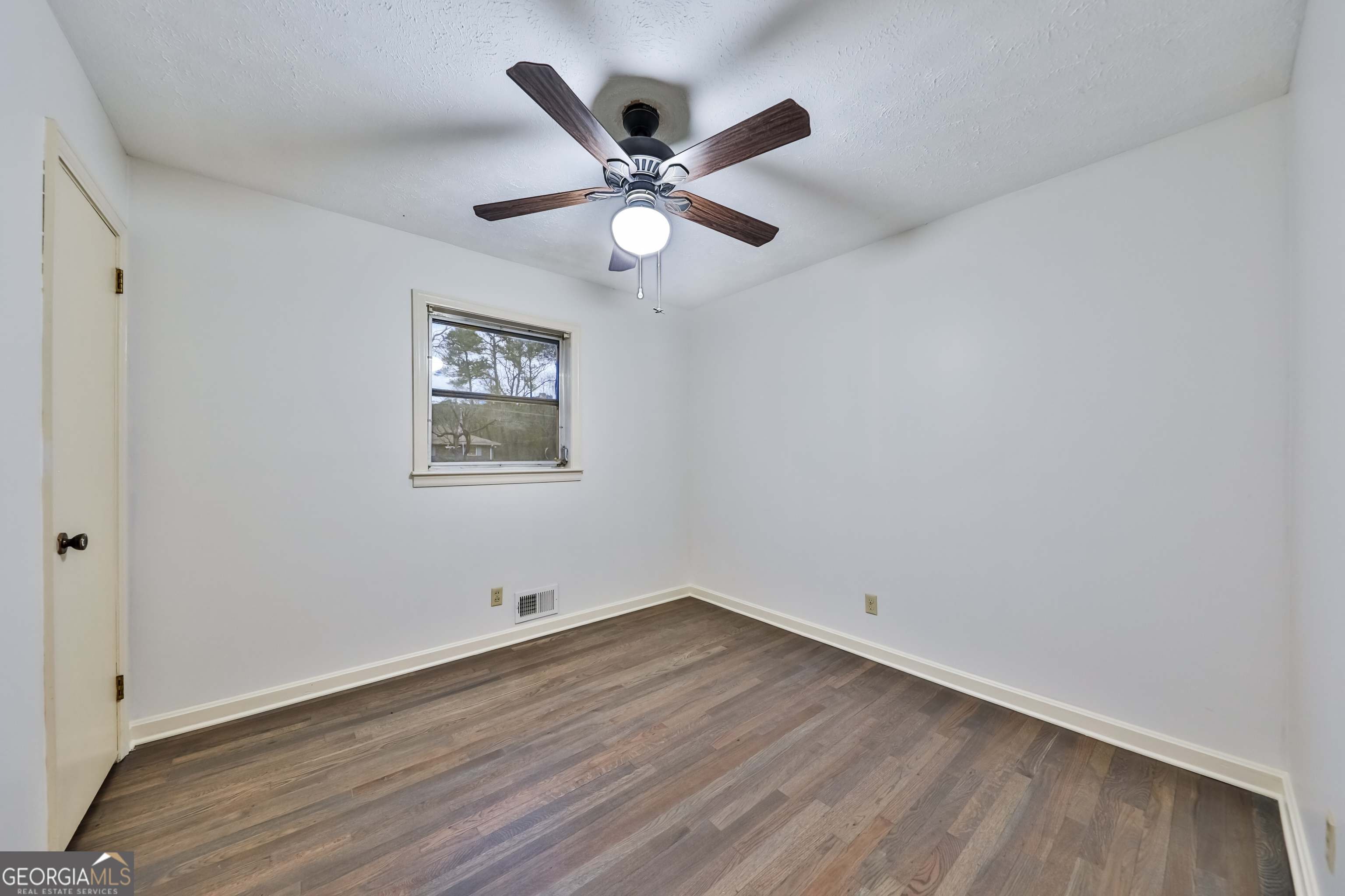 Harris Woods - Residential