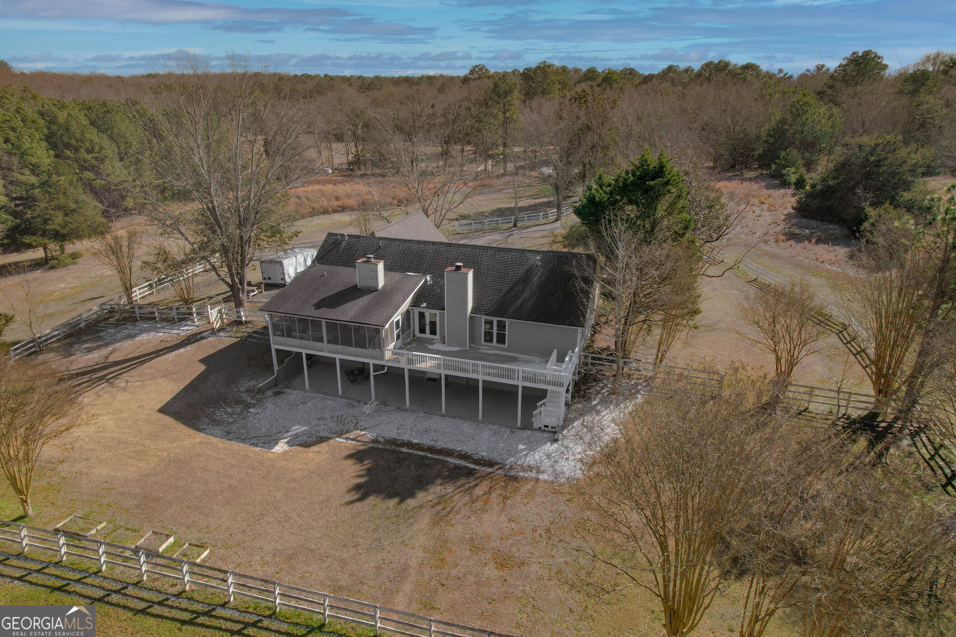 101 E Macedonia Church RD