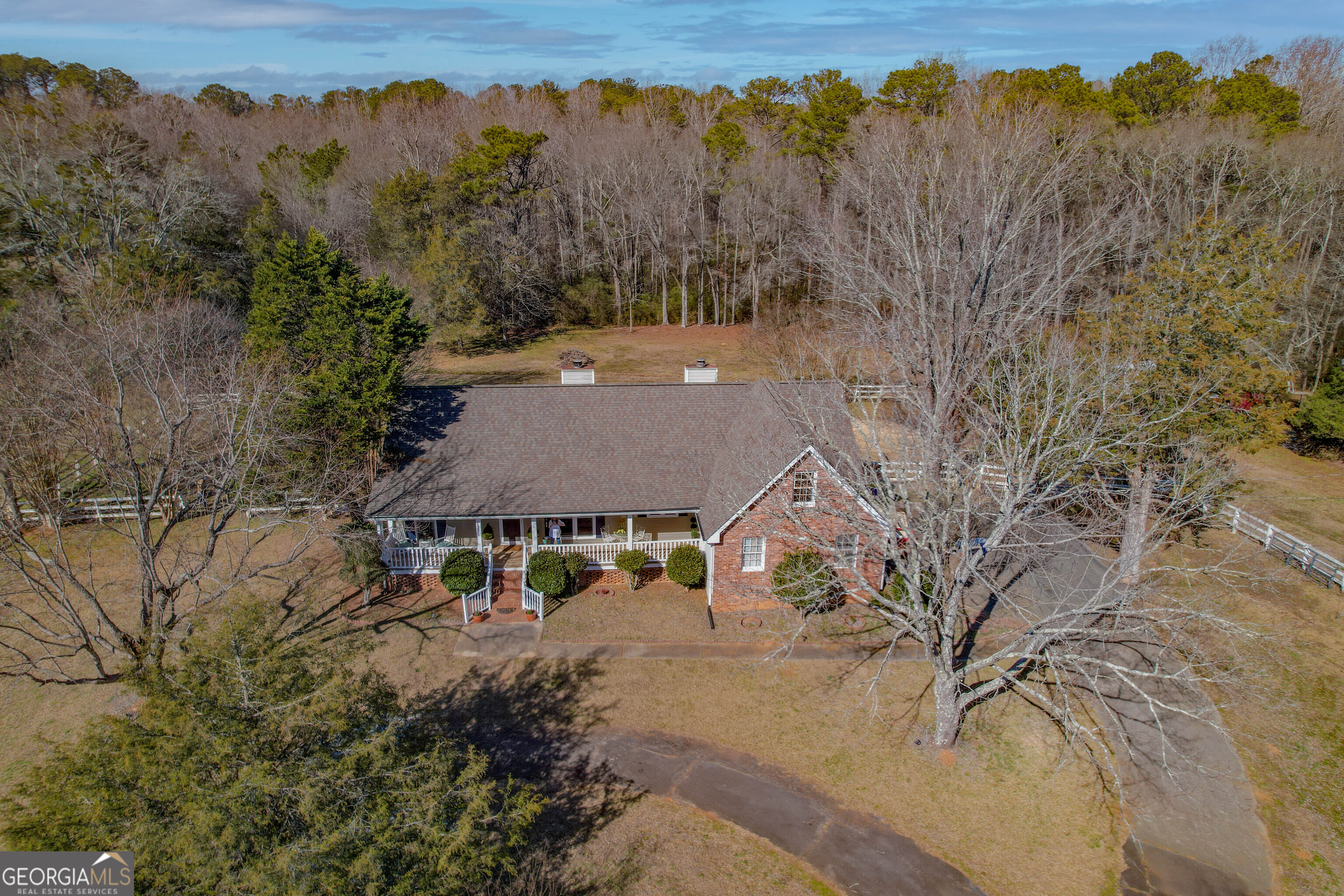 101 E Macedonia Church RD