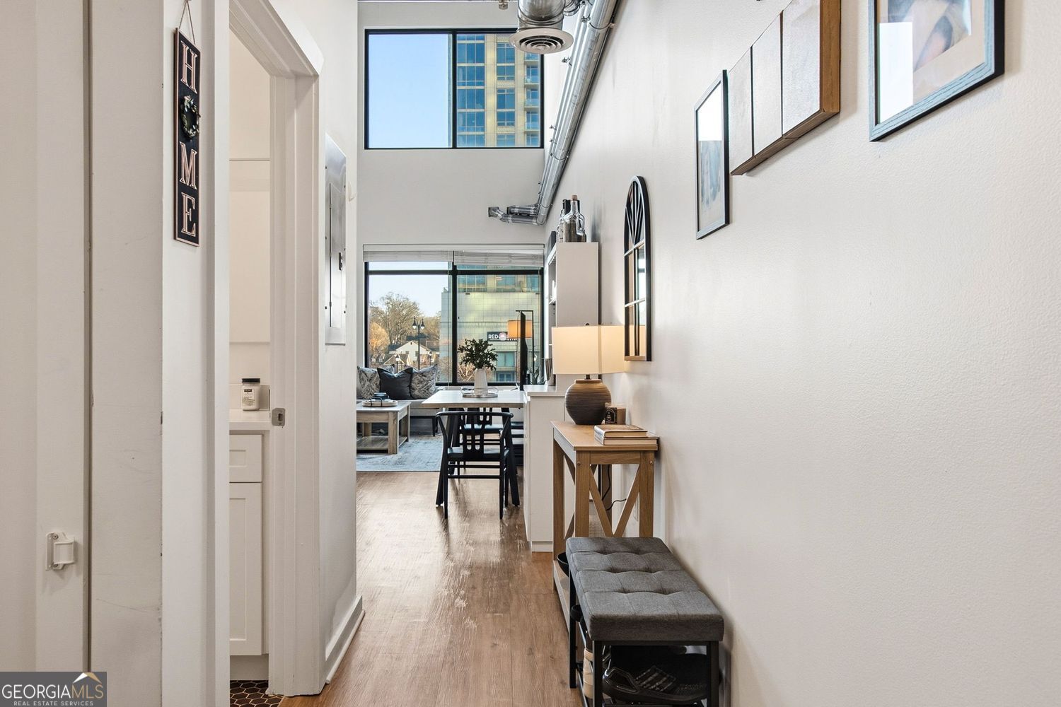 260 18th ST NW 10205