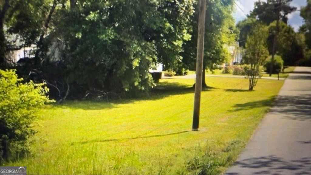 Photo of 41 Pine Street, Woodbury, GA 30293 (MLS # 10683859)