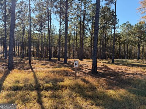 Photo of 320 Whispering Ridge, Milledgeville, GA 31061 (MLS # 10649233)