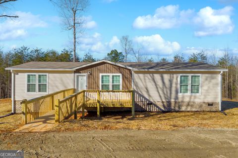 A home in Clarkesville