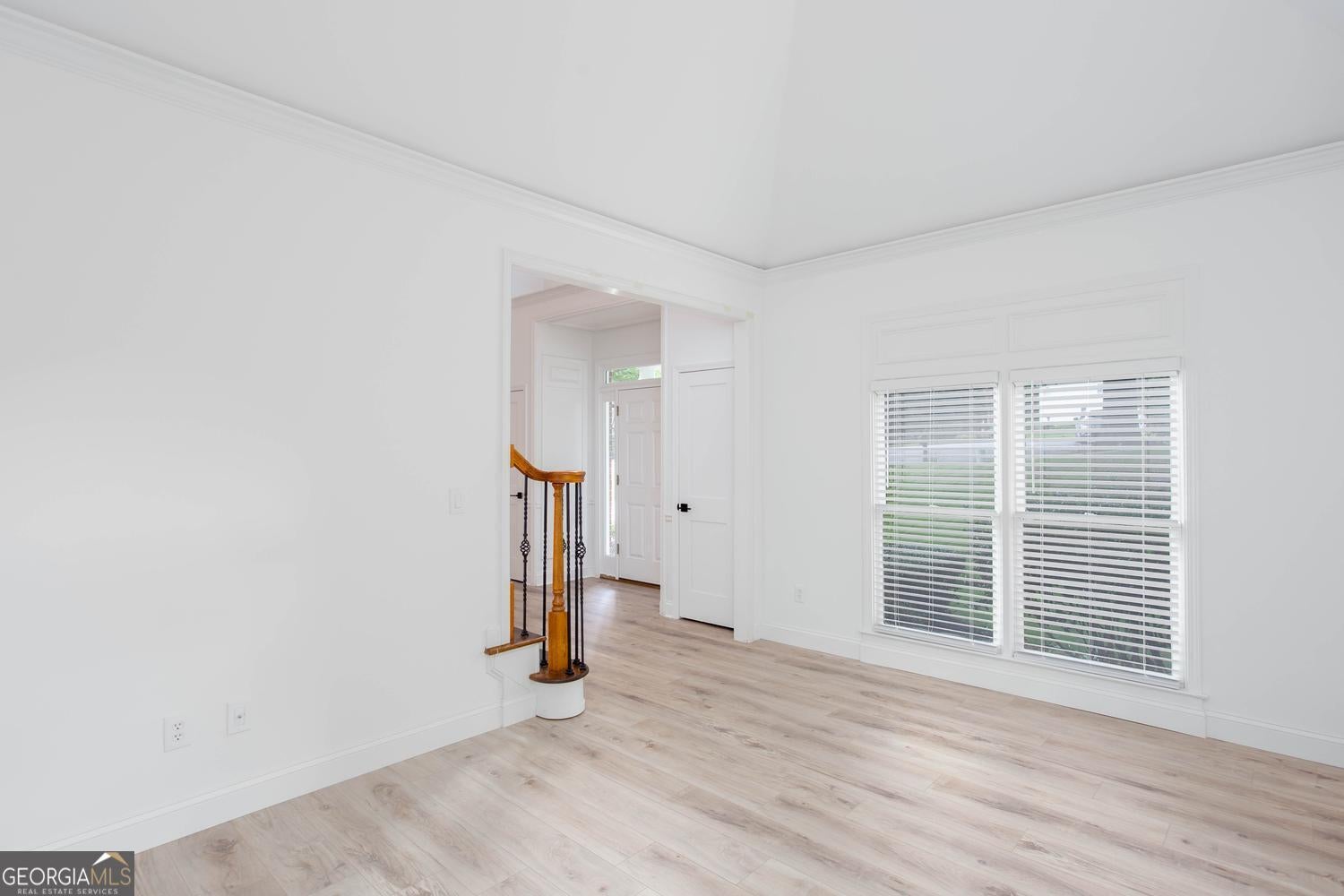 3707 Somerset RDG NW