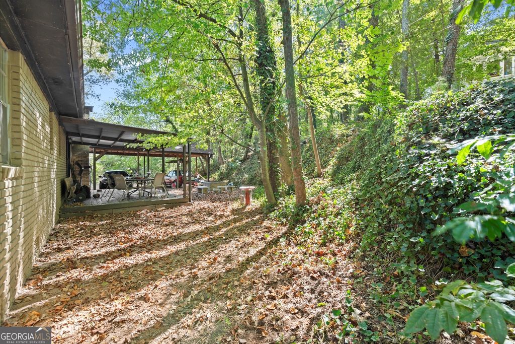 Photo of 9705 Coleman Road, Roswell, GA 30075 (MLS # 10754407)