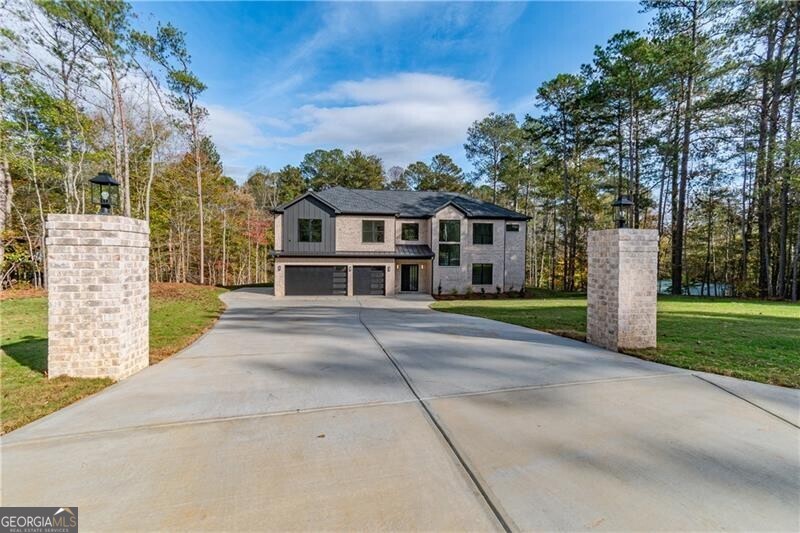 2861 Tree Top RD