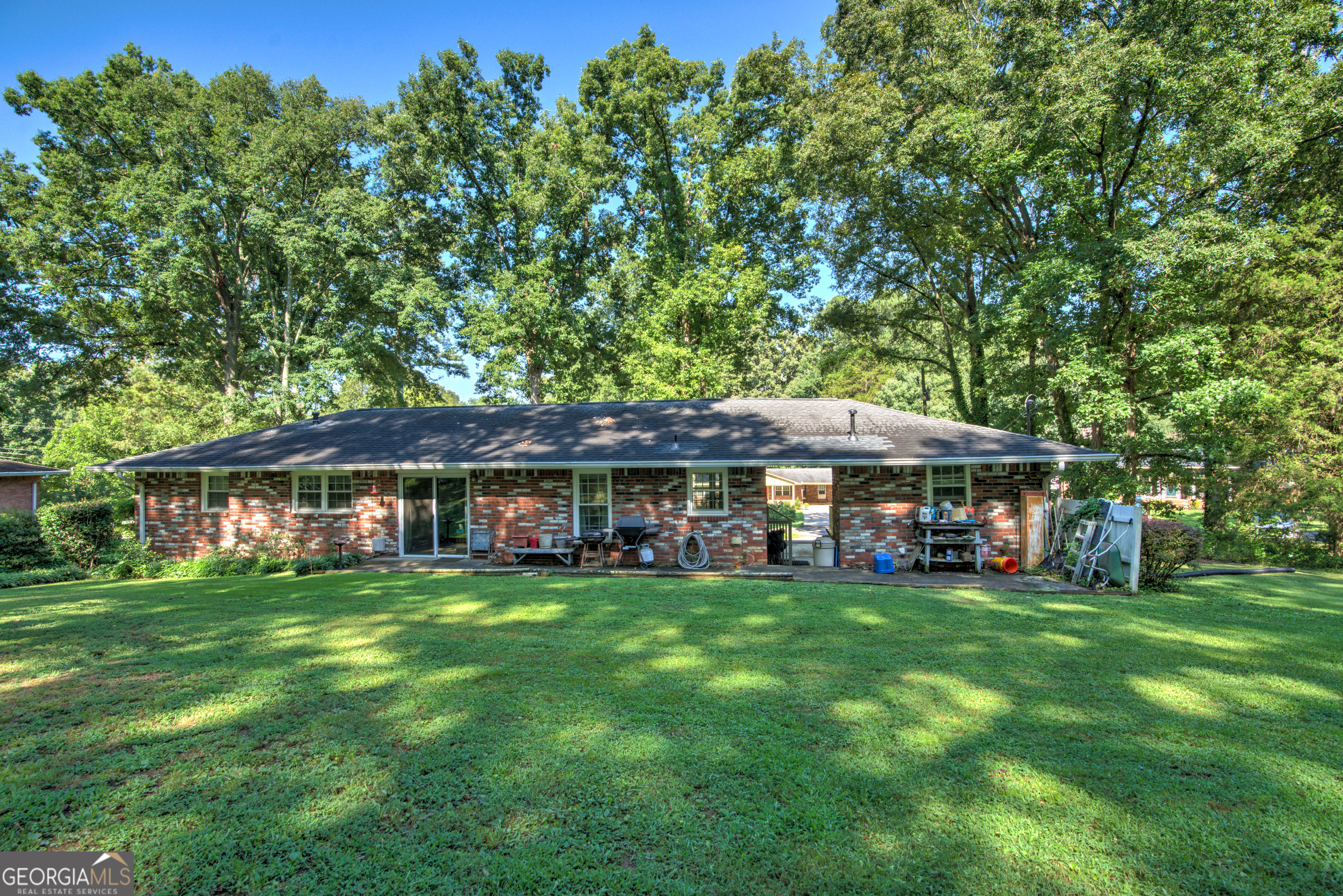 8 Cinnamon Ln NE