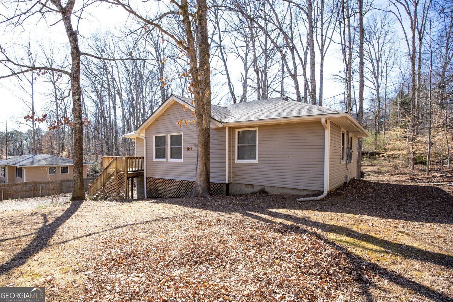 3939 Hillside LN