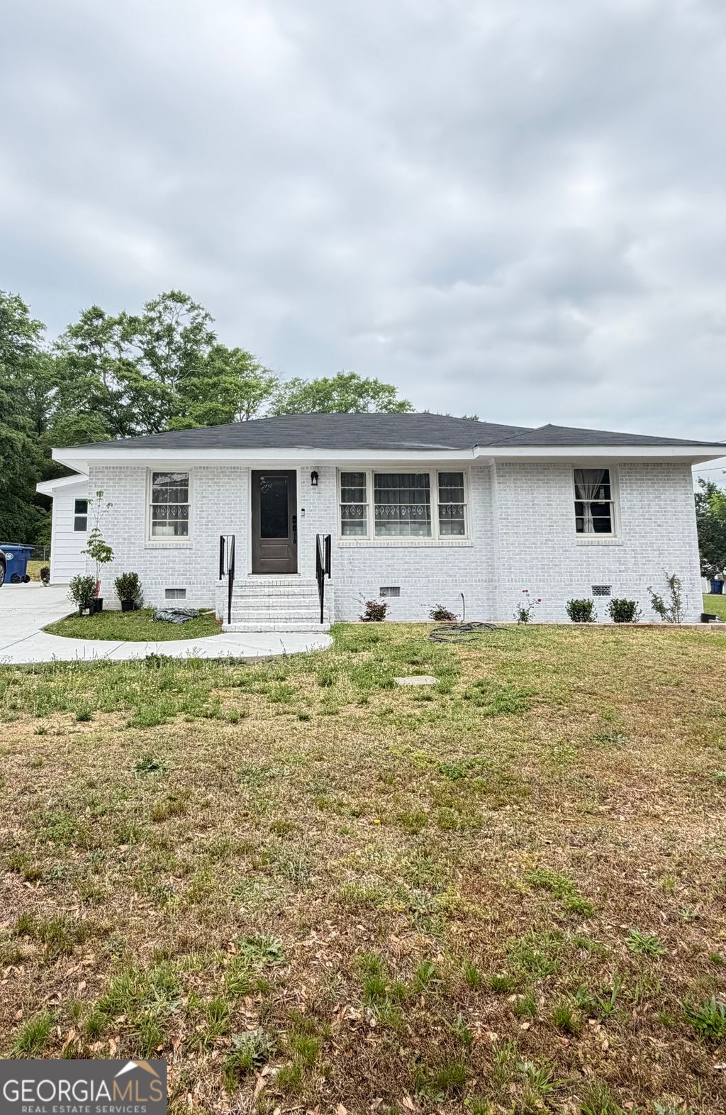 Photo of 252 5th Ave, Winder, GA 30680 (MLS # 10760104)