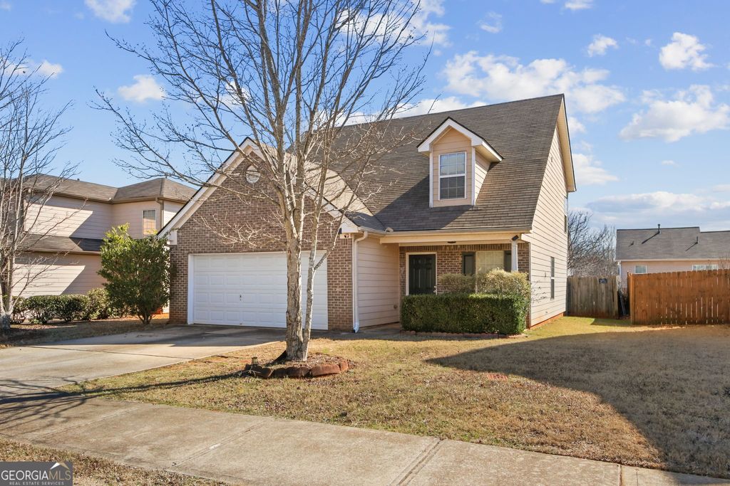Photo of 310 Parkview Place Drive, McDonough, GA 30253 (MLS # 10685408)