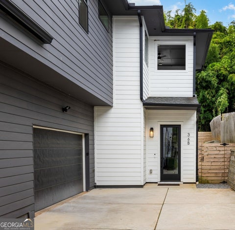 Photo of 36 Walthall Street NE #B, Atlanta, GA 30307 (MLS # 10779311)