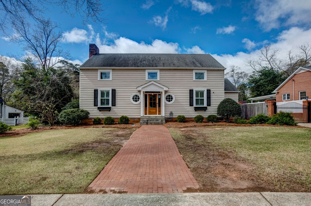 Photo of 711 Maple Drive, Griffin, GA 30224 (MLS # 10709710)